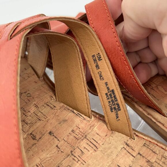 Born Mona Women Sandal Size 10 Red Vegan Flat Thong Slide Flower Flip Flop Shoe - Picture 8 of 10